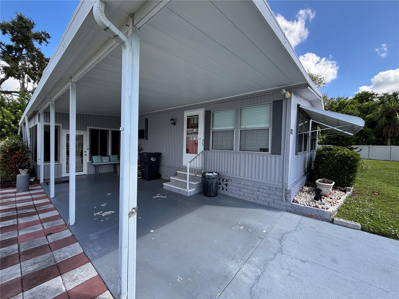 A4667751 Property Photo