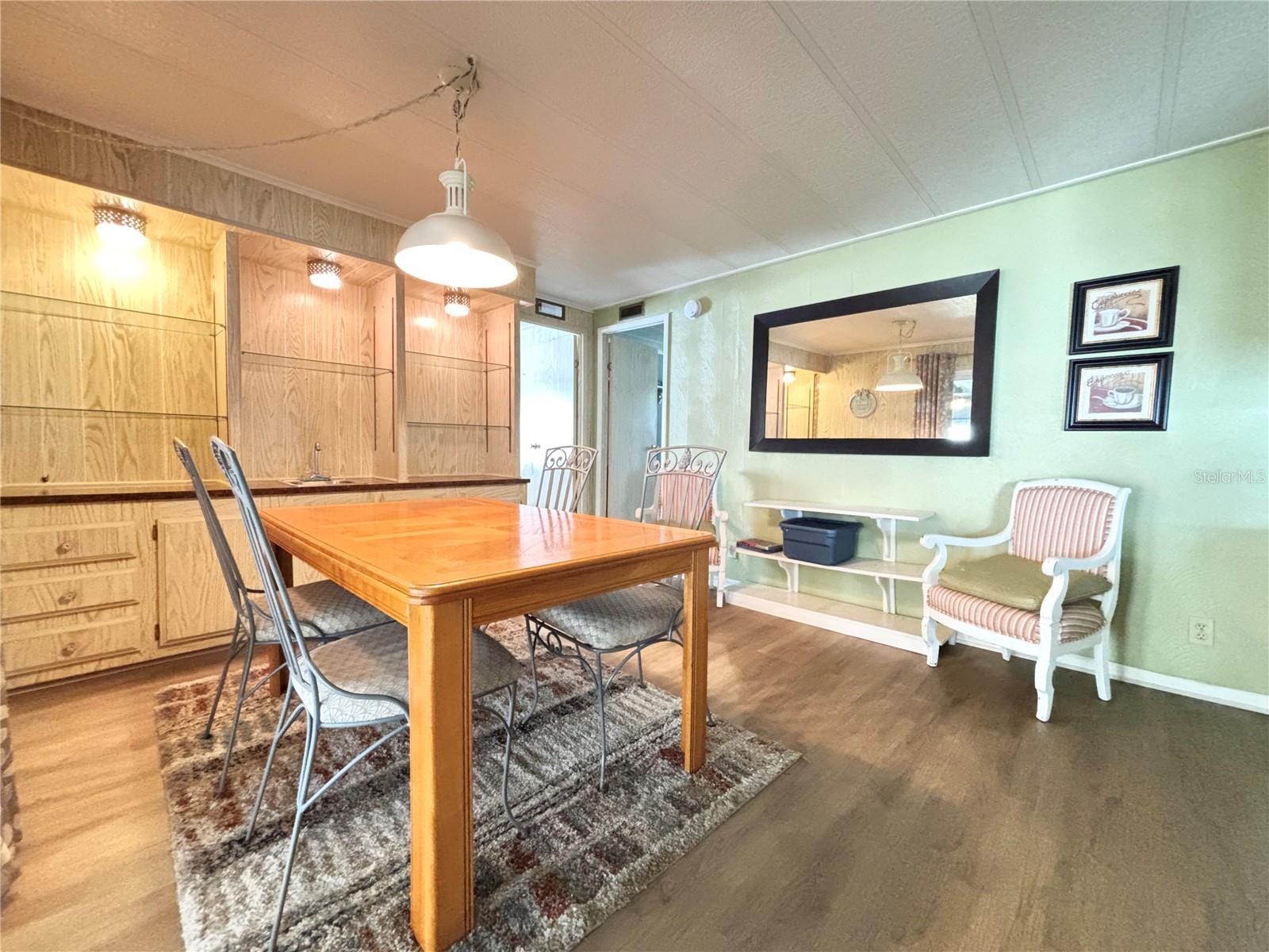 A4667751 Property Photo