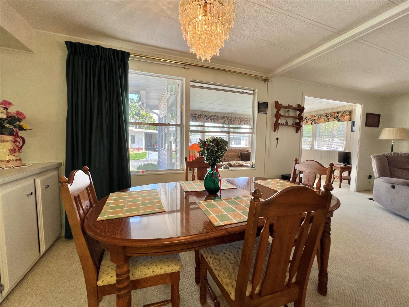 107 WILLOW LN, LEESBURG, FL, 34748