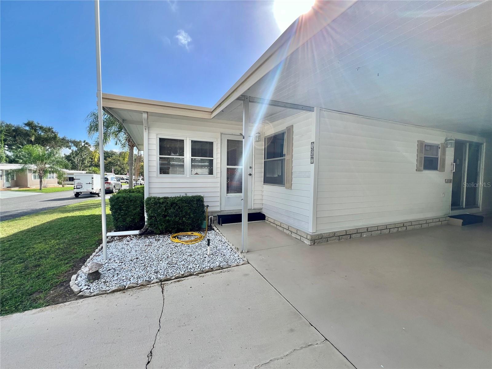 107 WILLOW LN, LEESBURG, FL, 34748