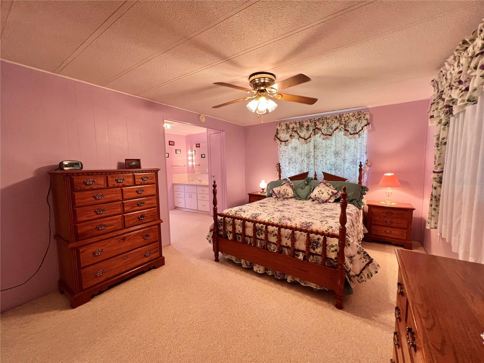 107 WILLOW LN, LEESBURG, FL, 34748