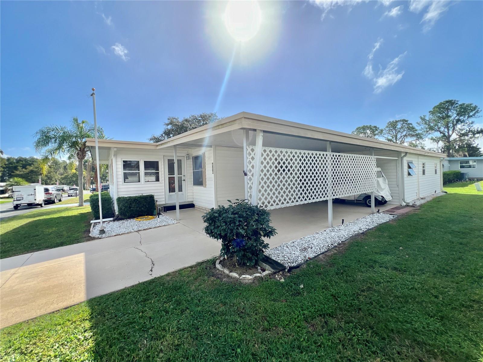 107 WILLOW LN, LEESBURG, FL, 34748