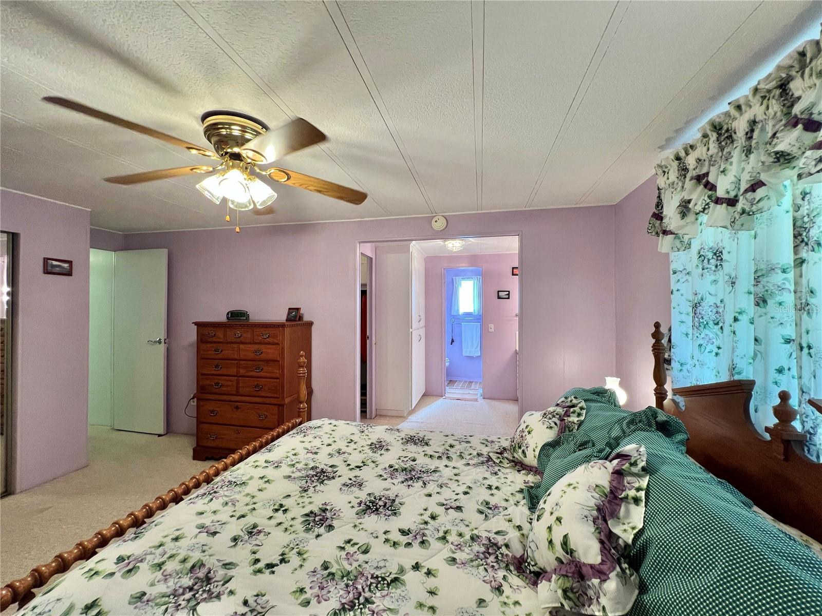 107 WILLOW LN, LEESBURG, FL, 34748