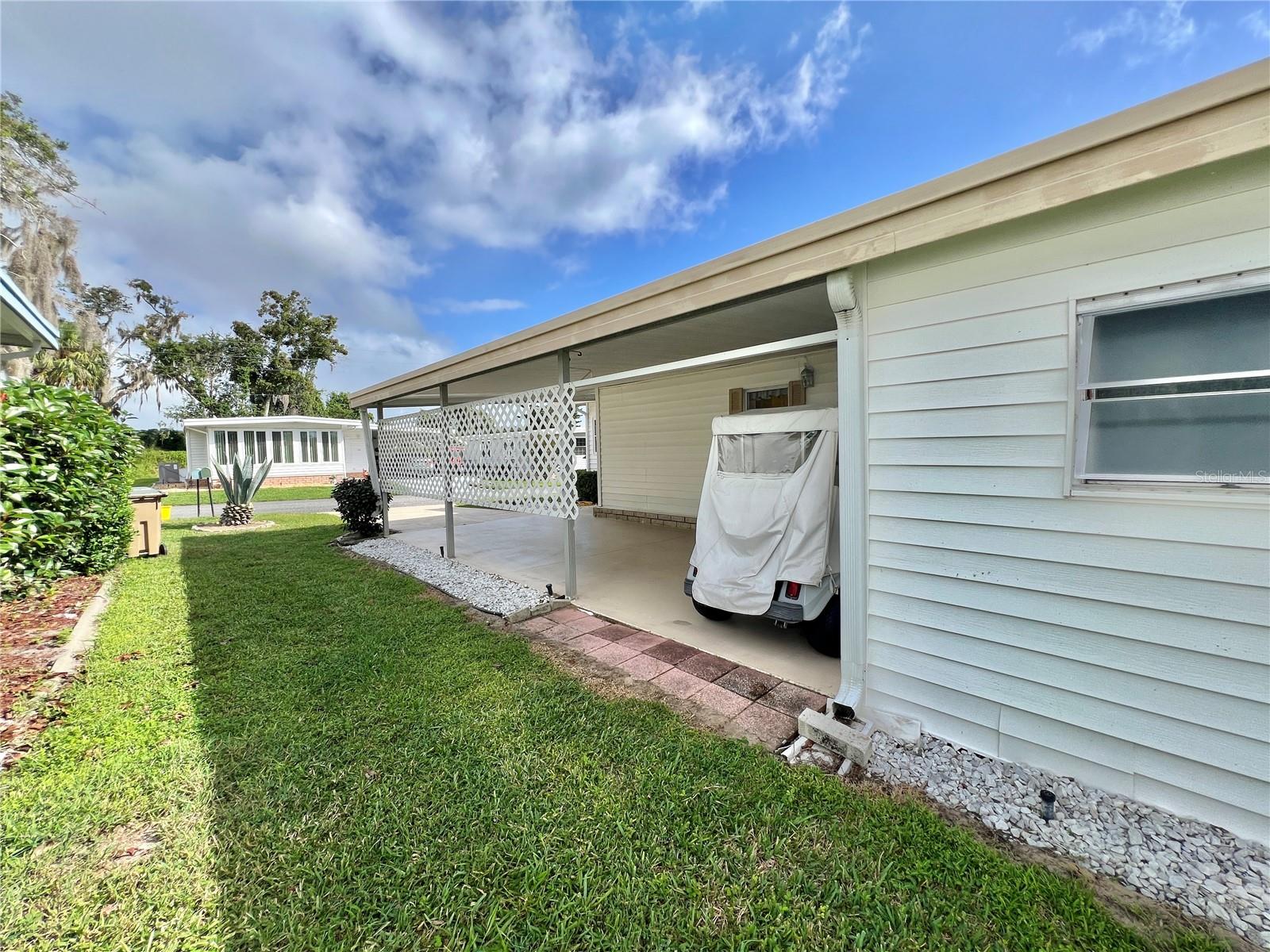 107 WILLOW LN, LEESBURG, FL, 34748