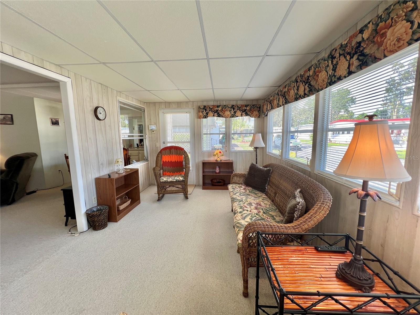 107 WILLOW LN, LEESBURG, FL, 34748