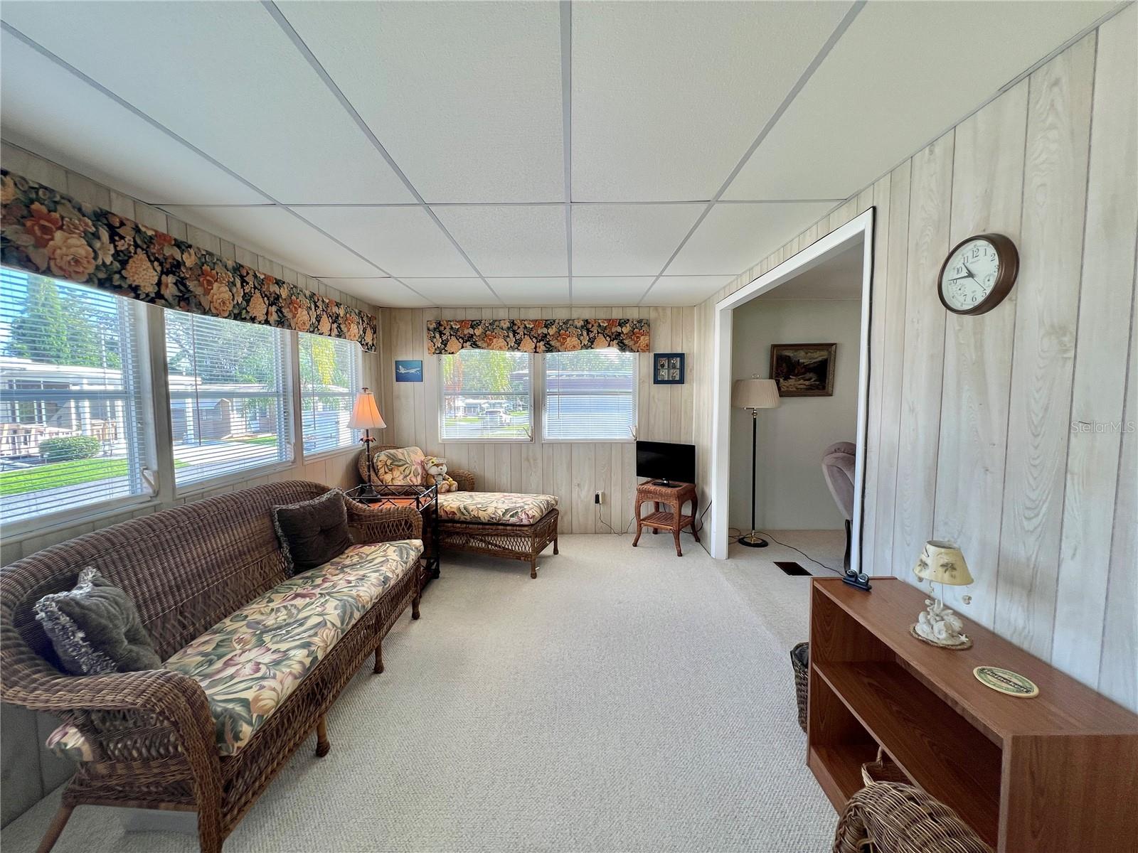 107 WILLOW LN, LEESBURG, FL, 34748