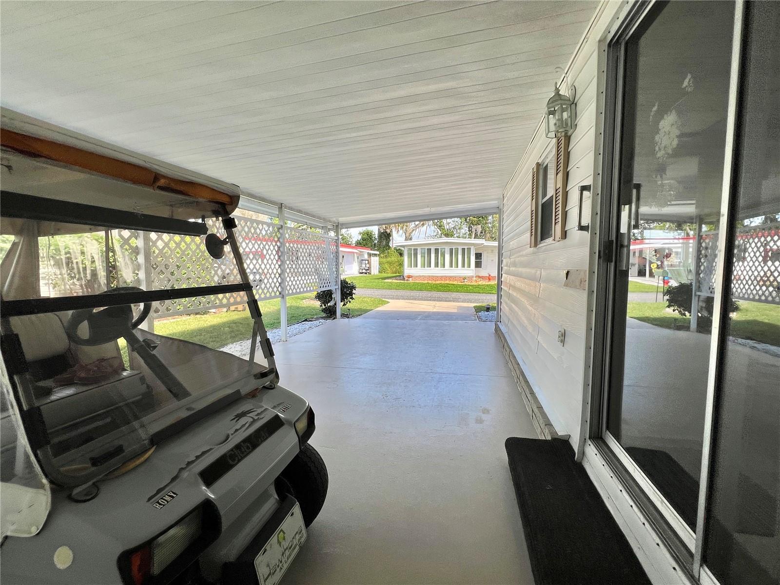 107 WILLOW LN, LEESBURG, FL, 34748