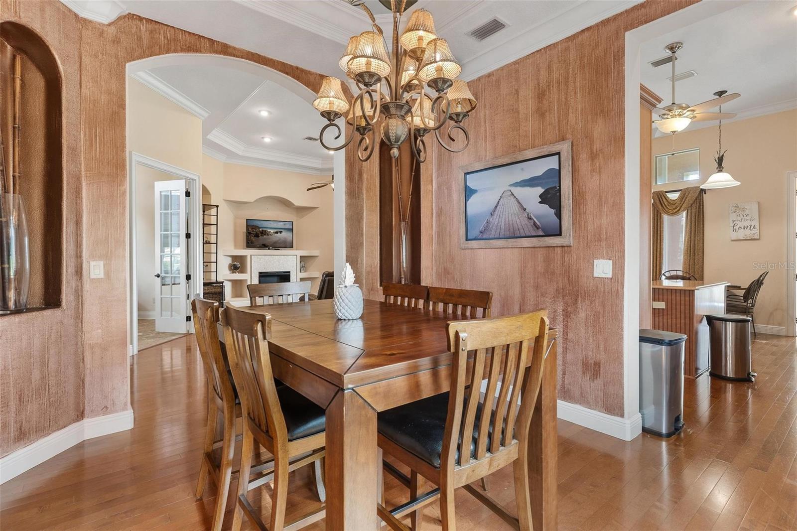 38800 HARBORWOODS PL, LADY LAKE, FL, 32159