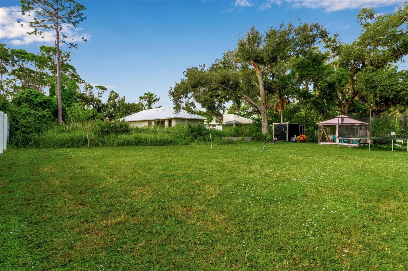 320 BROWNS RD, NOKOMIS, FL, 34275