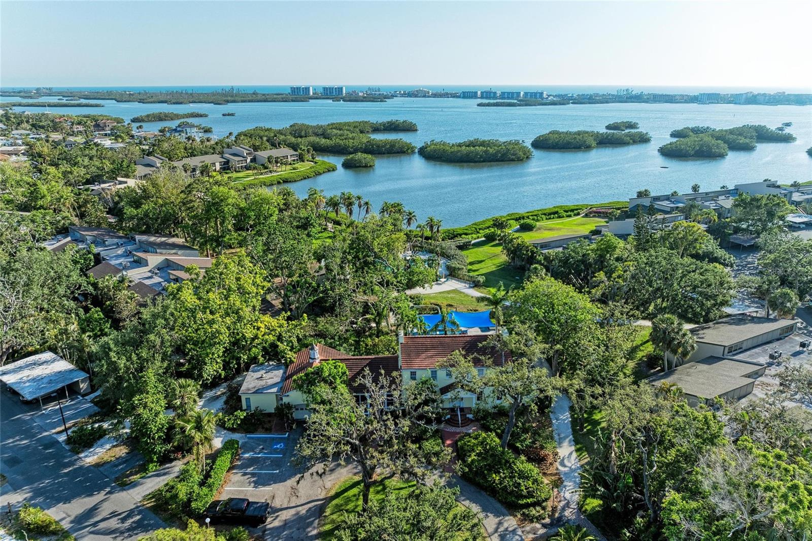 1617 BAYHOUSE CT #121, SARASOTA, FL, 34231