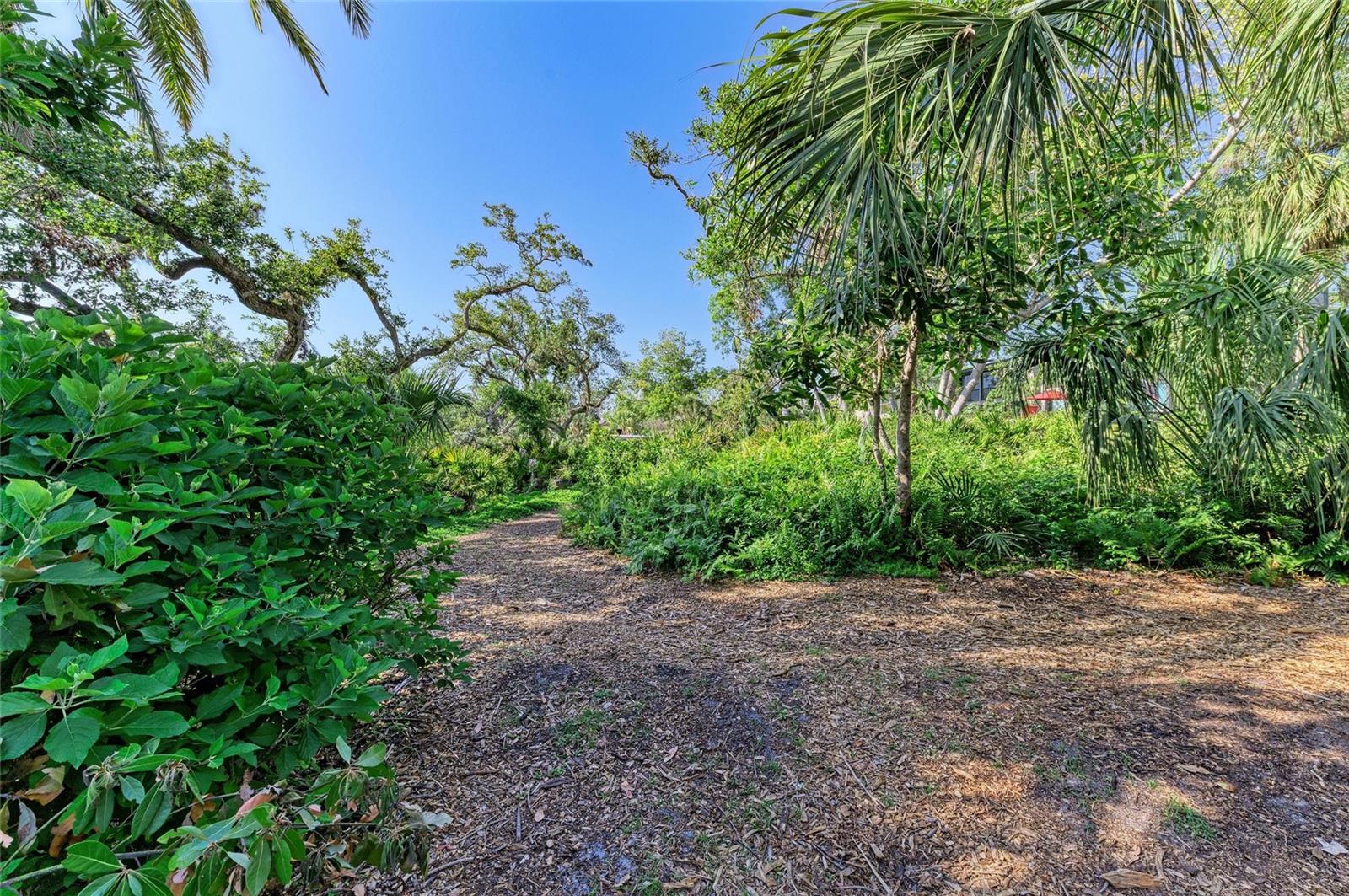 1617 BAYHOUSE CT #121, SARASOTA, FL, 34231