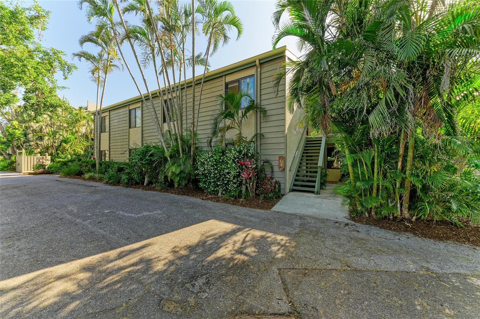 1617 BAYHOUSE CT #121, SARASOTA, FL, 34231