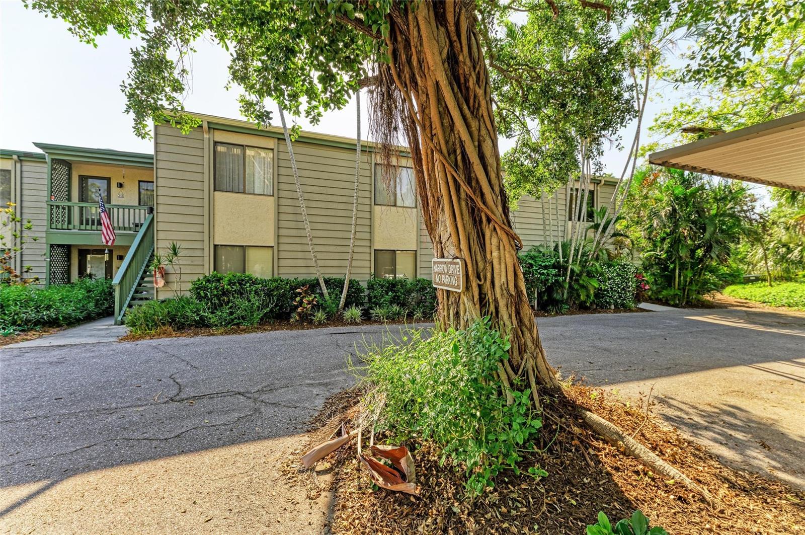 1617 BAYHOUSE CT #121, SARASOTA, FL, 34231