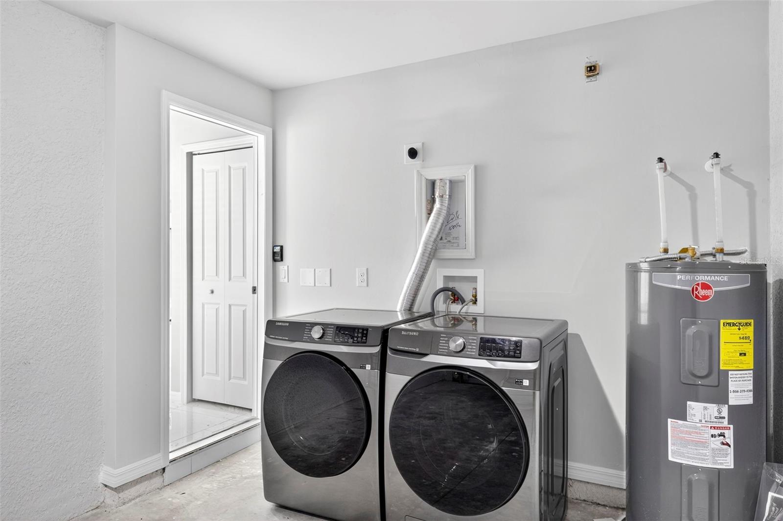 708 LAMAR ST E, LEHIGH ACRES, FL, 33974