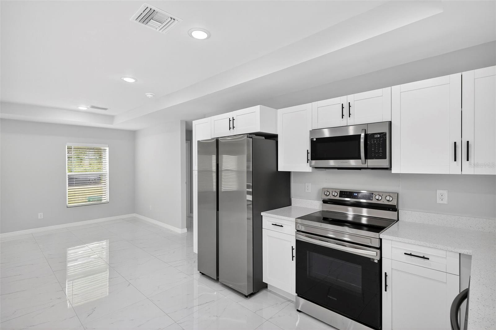 708 LAMAR ST E, LEHIGH ACRES, FL, 33974