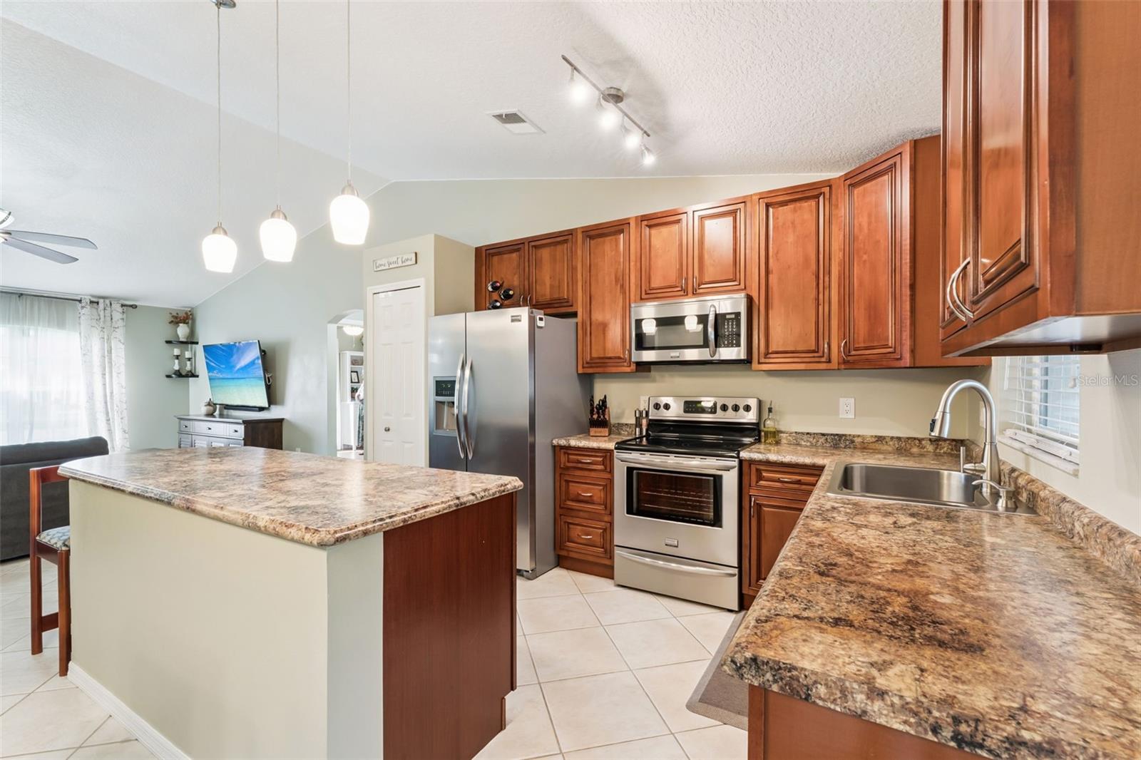 10131 CYPRESS GLEN PL, ORLANDO, FL, 32825