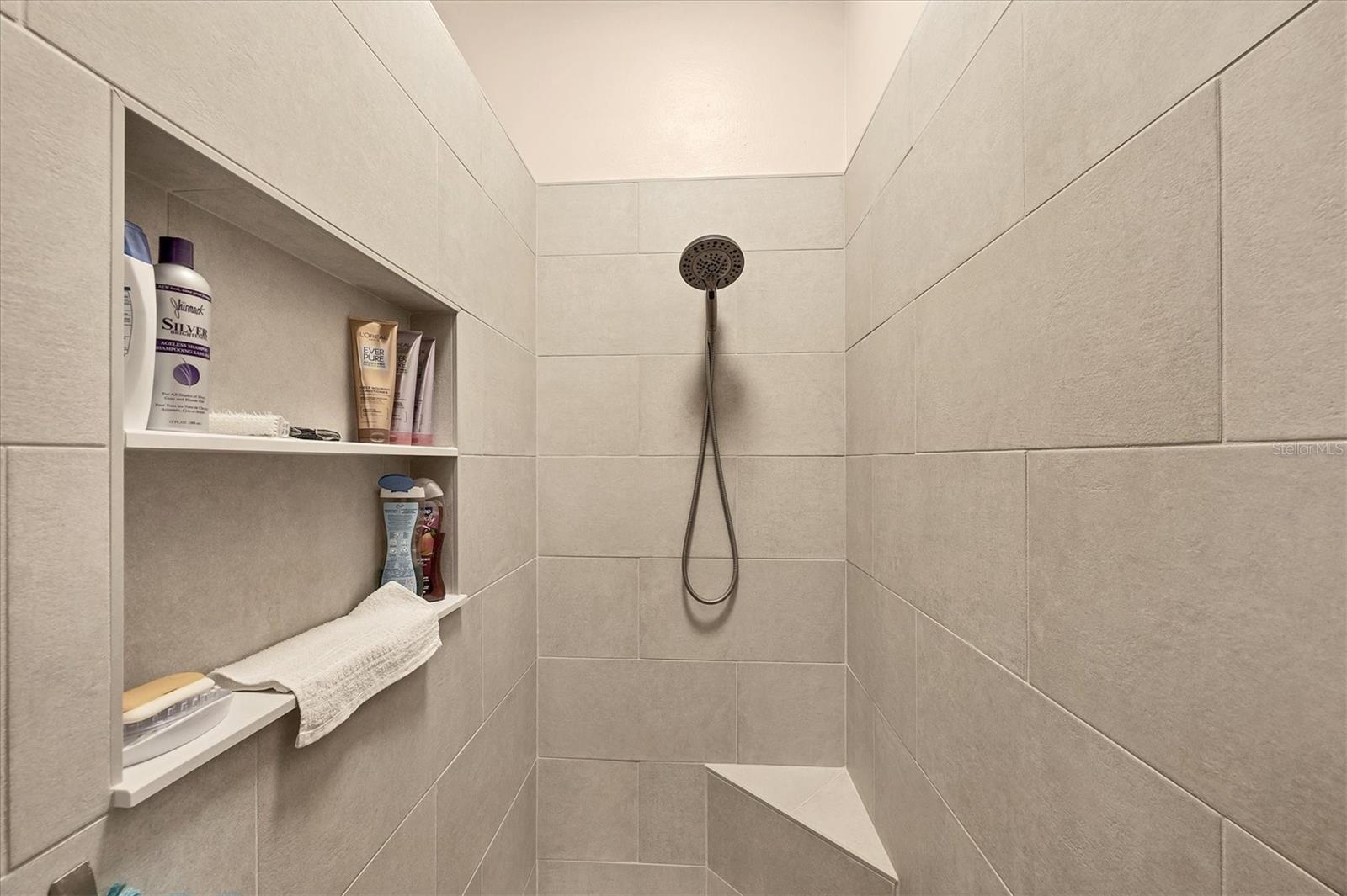 4260 MACKAY FALLS TER, SARASOTA, FL, 34243