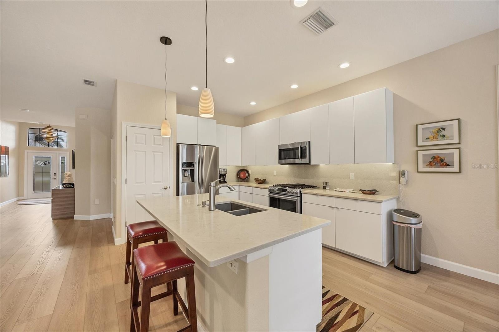 4260 MACKAY FALLS TER, SARASOTA, FL, 34243