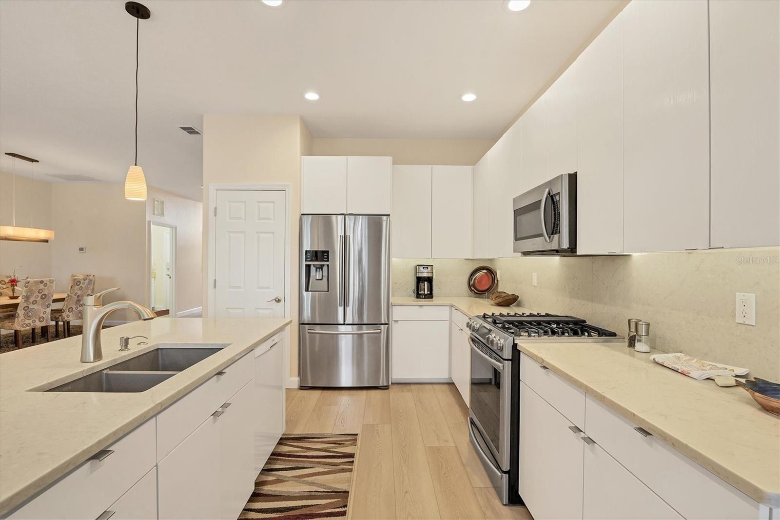 4260 MACKAY FALLS TER, SARASOTA, FL, 34243