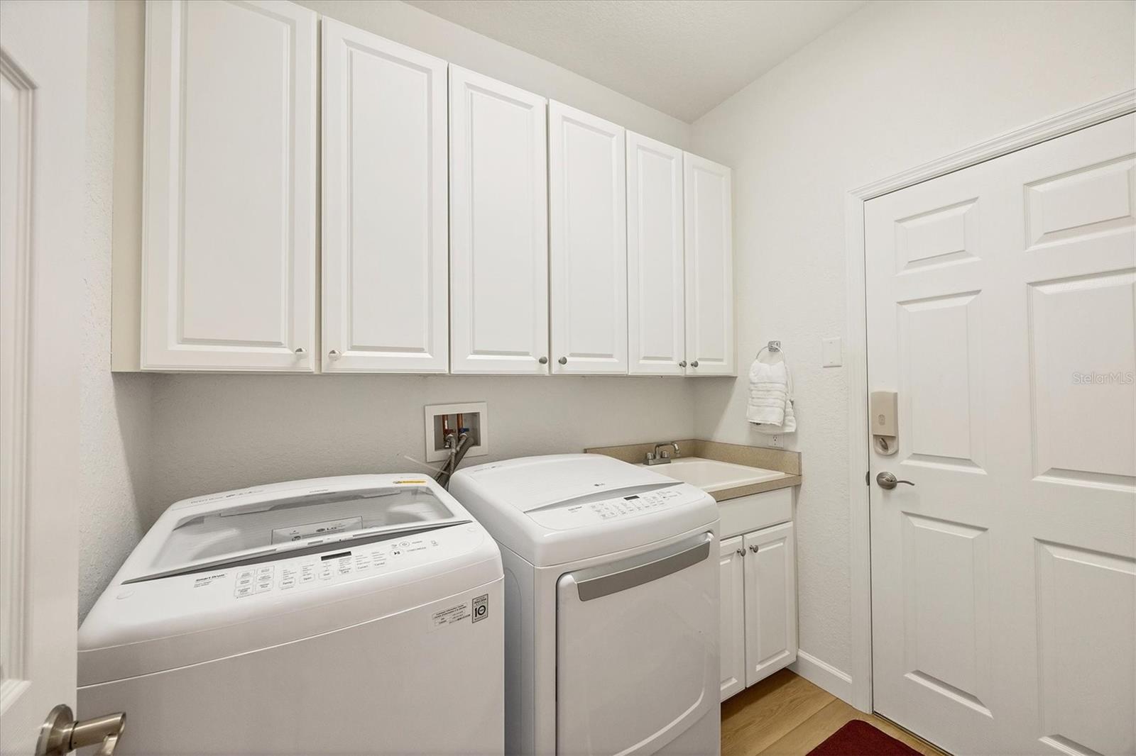 4260 MACKAY FALLS TER, SARASOTA, FL, 34243