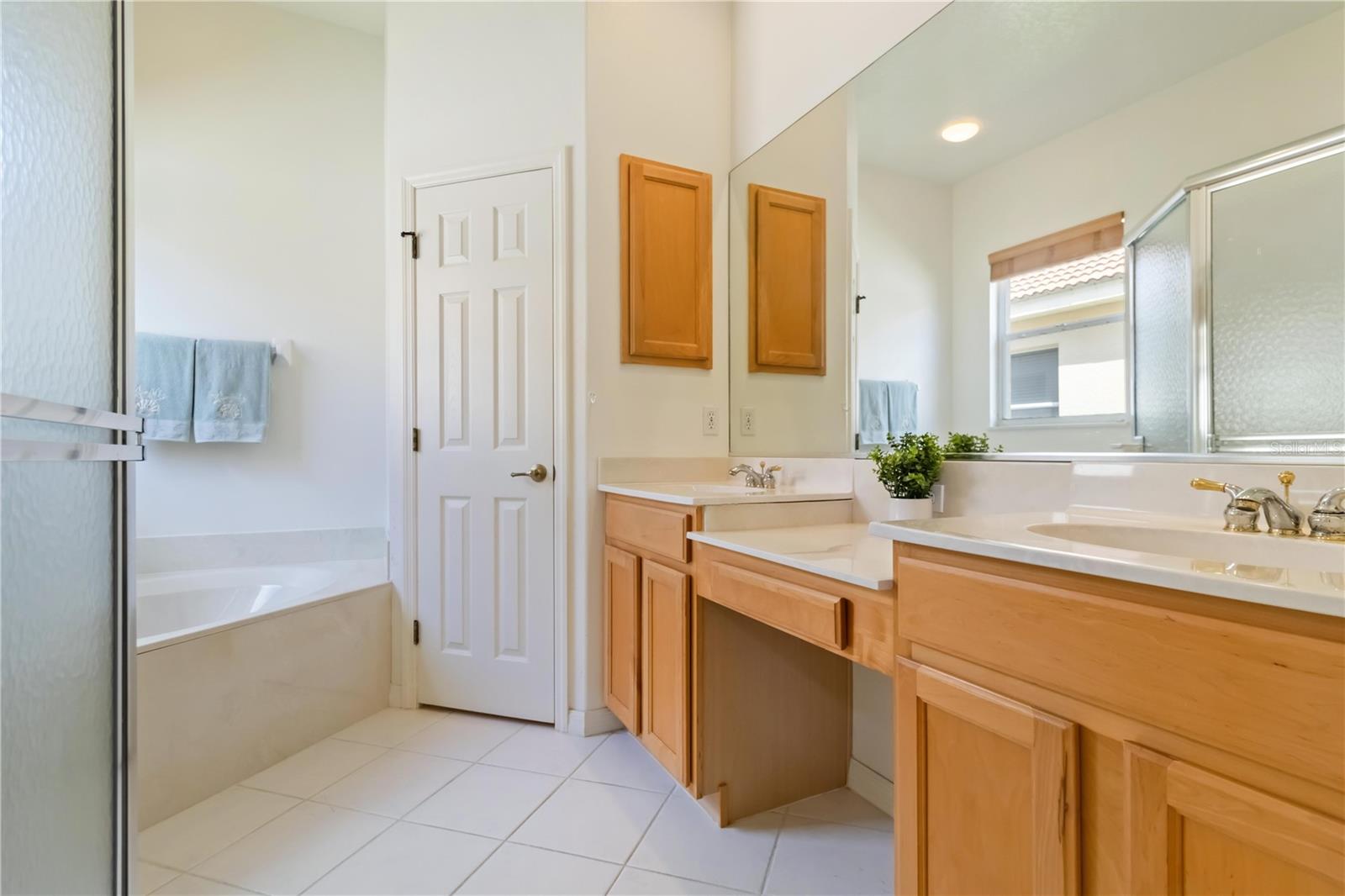 7358 STANHOPE CT, SARASOTA, FL, 34238