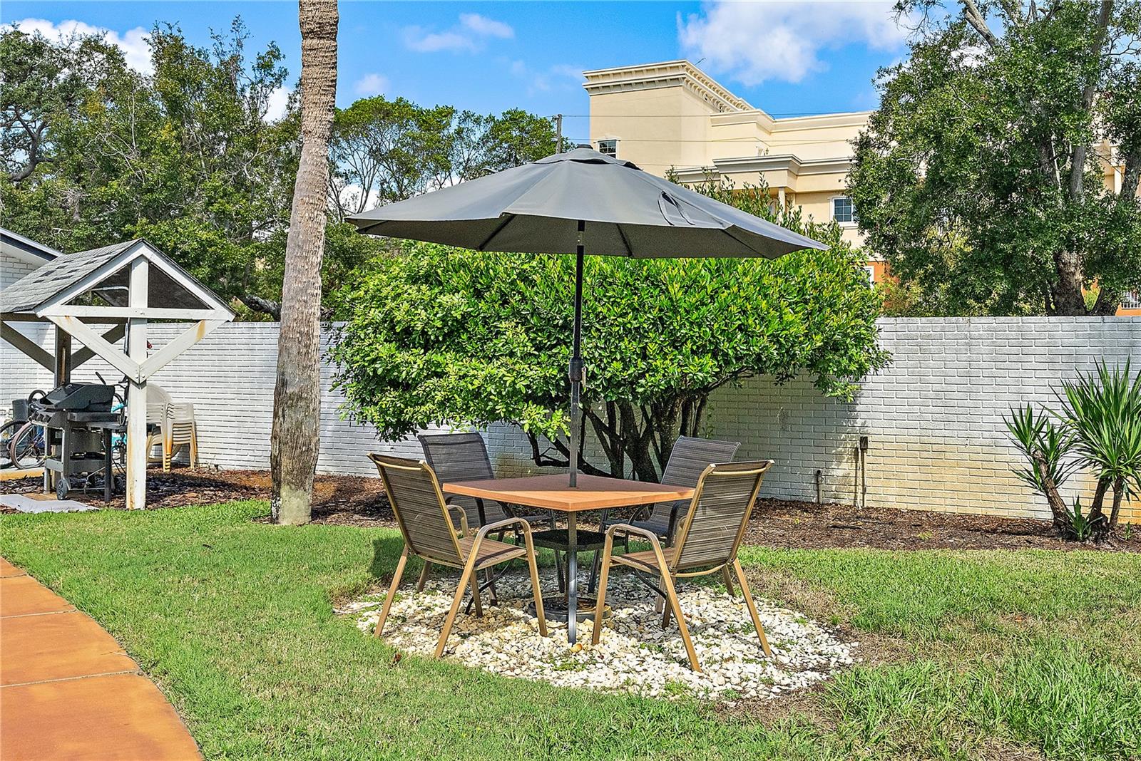 another area to relax