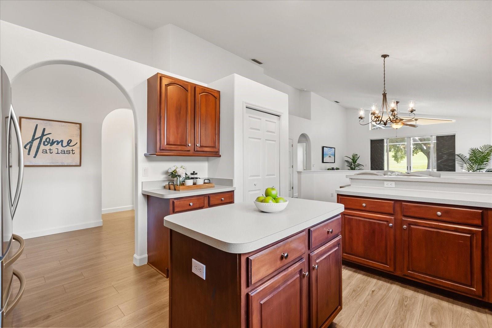 7264 HAWKSNEST BLVD, ORLANDO, FL, 32835