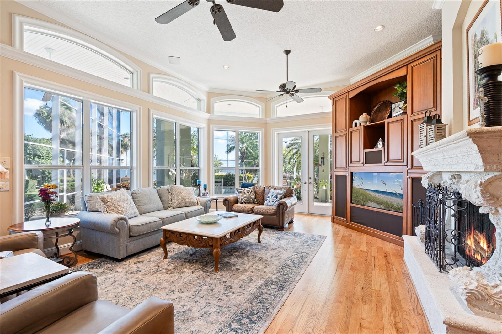 S5136187 Property Photo