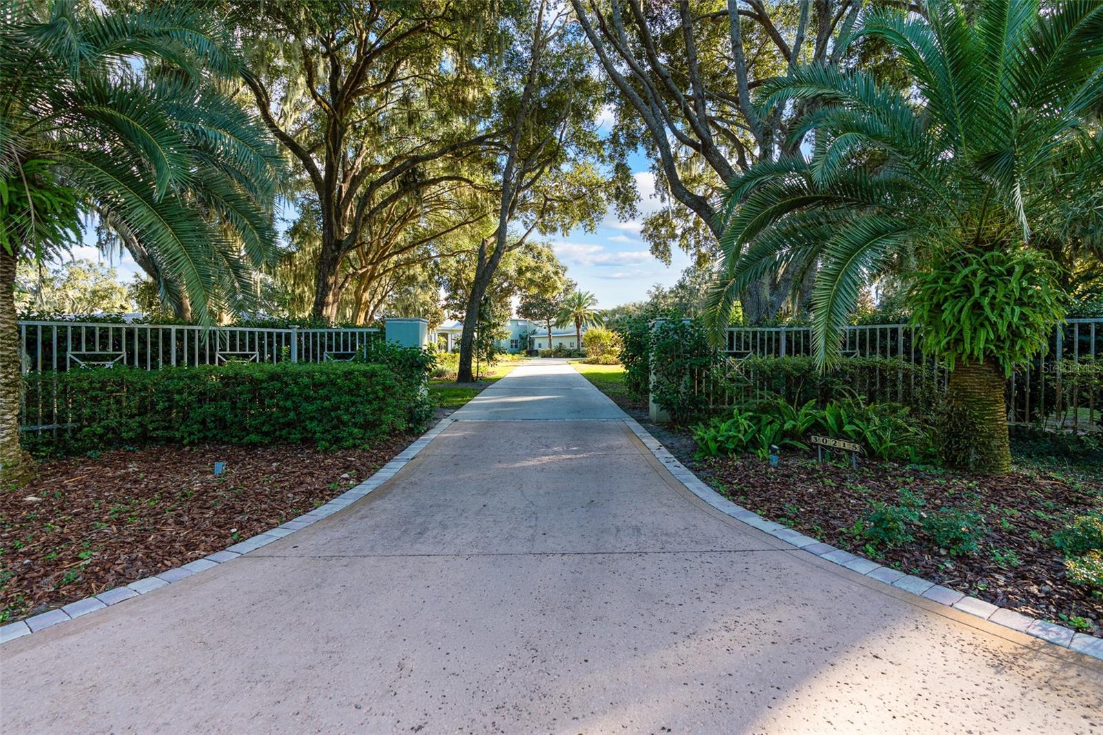 S5136187 Property Photo