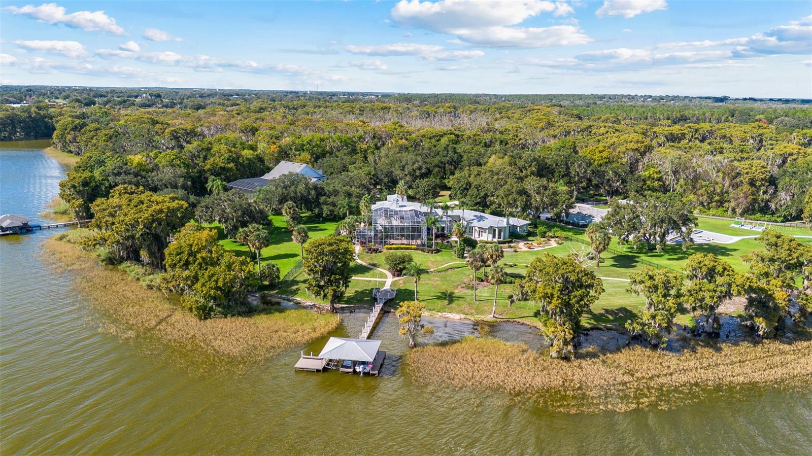 S5136187 Property Photo