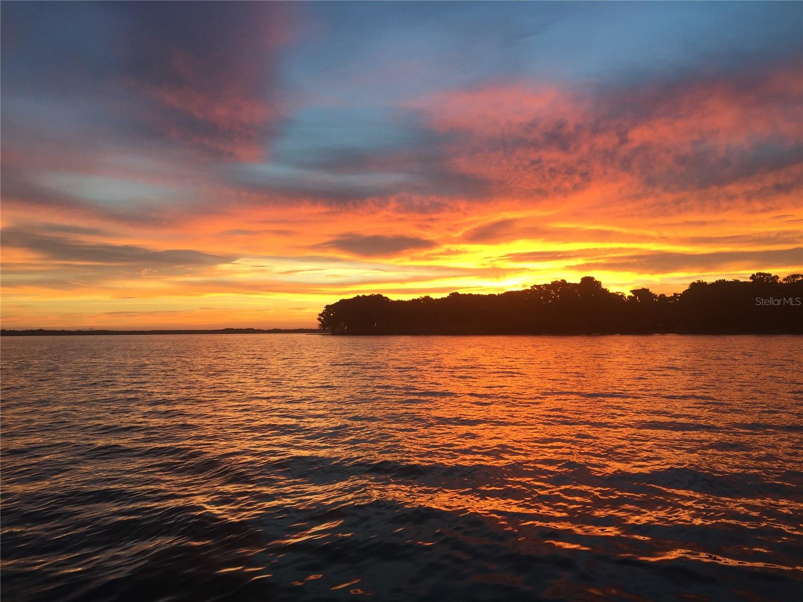 S5136187 Property Photo