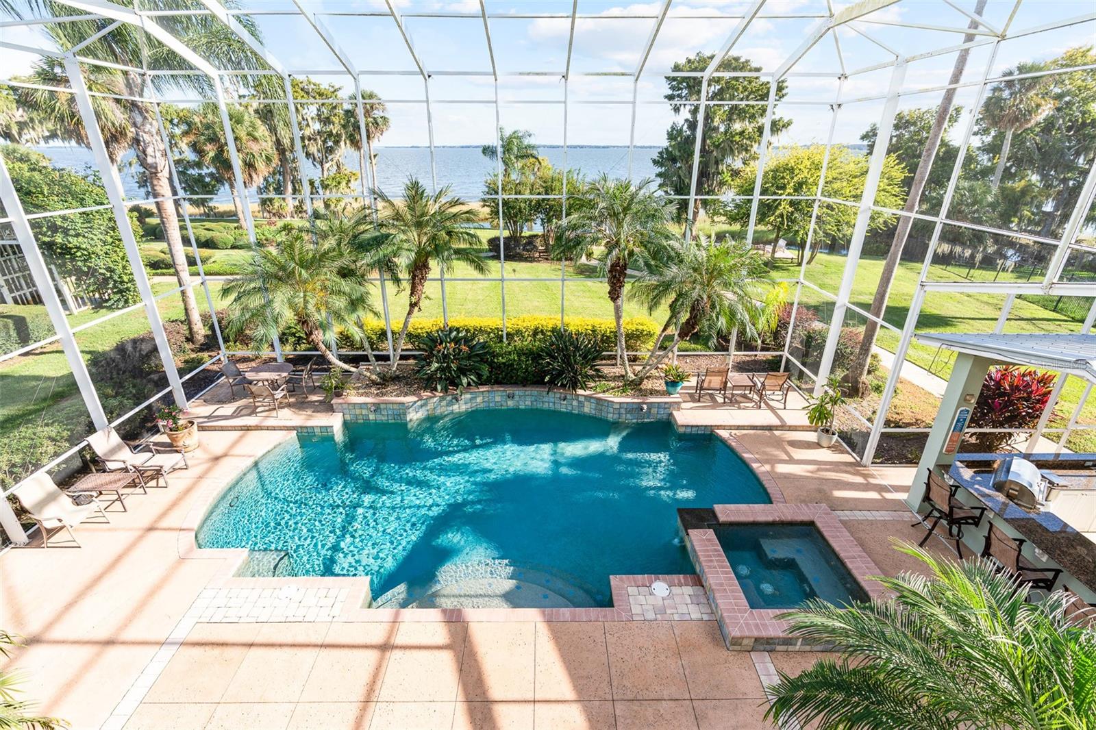 S5136187 Property Photo