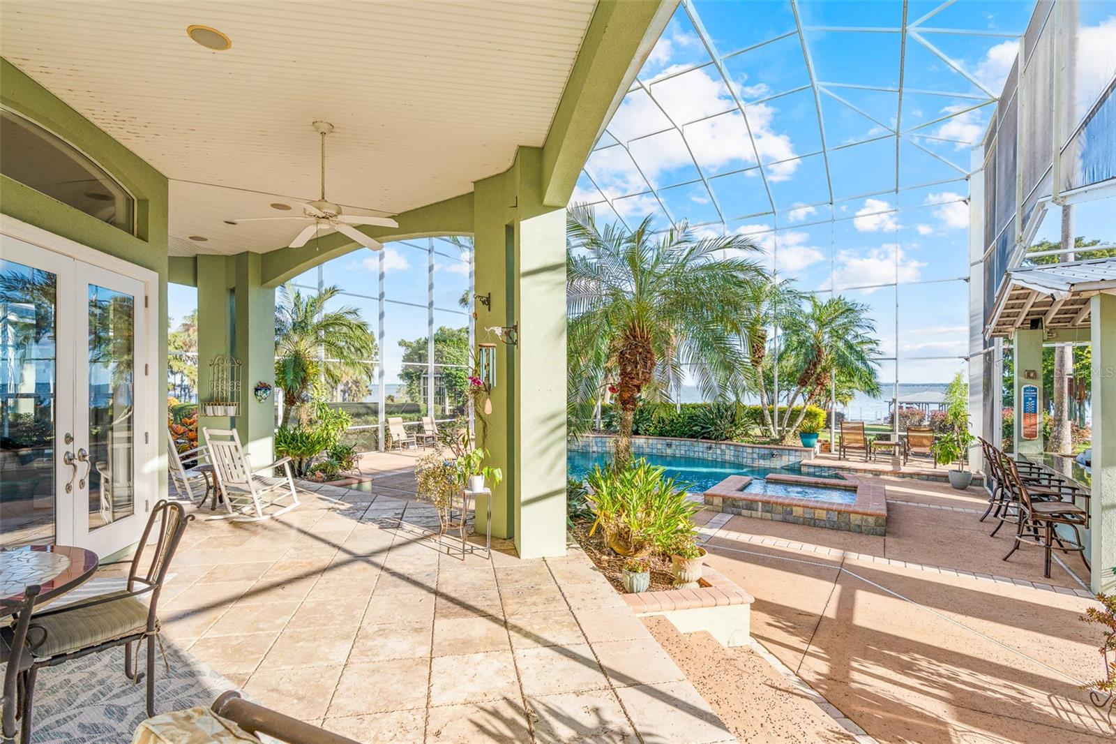 S5136187 Property Photo