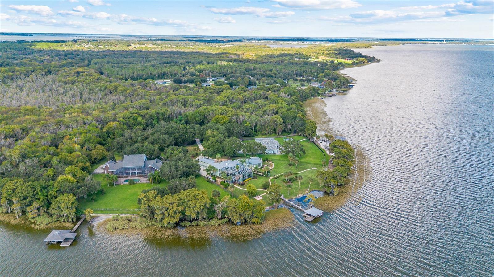 S5136187 Property Photo