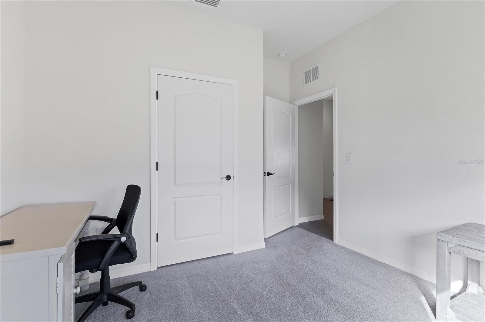 5733 SILVER PALM BLVD, BRADENTON, FL, 34211