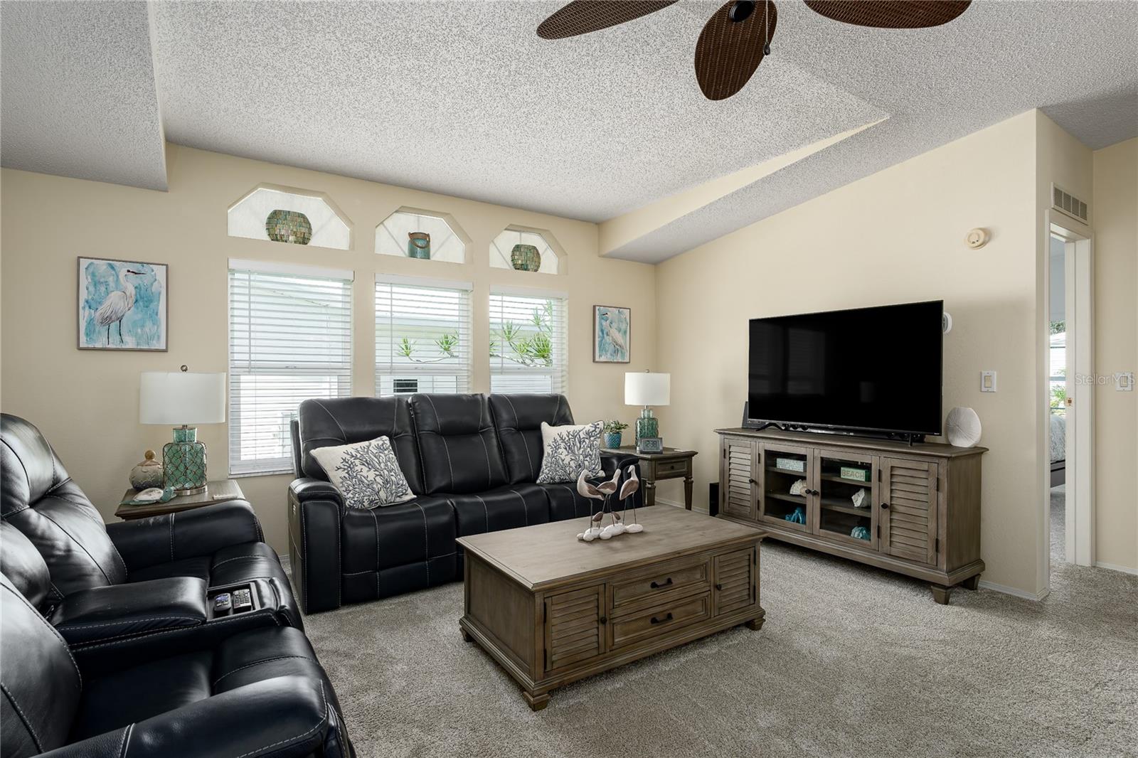 8523 COUNTESS AVENUE CIR, PALMETTO, FL, 34221