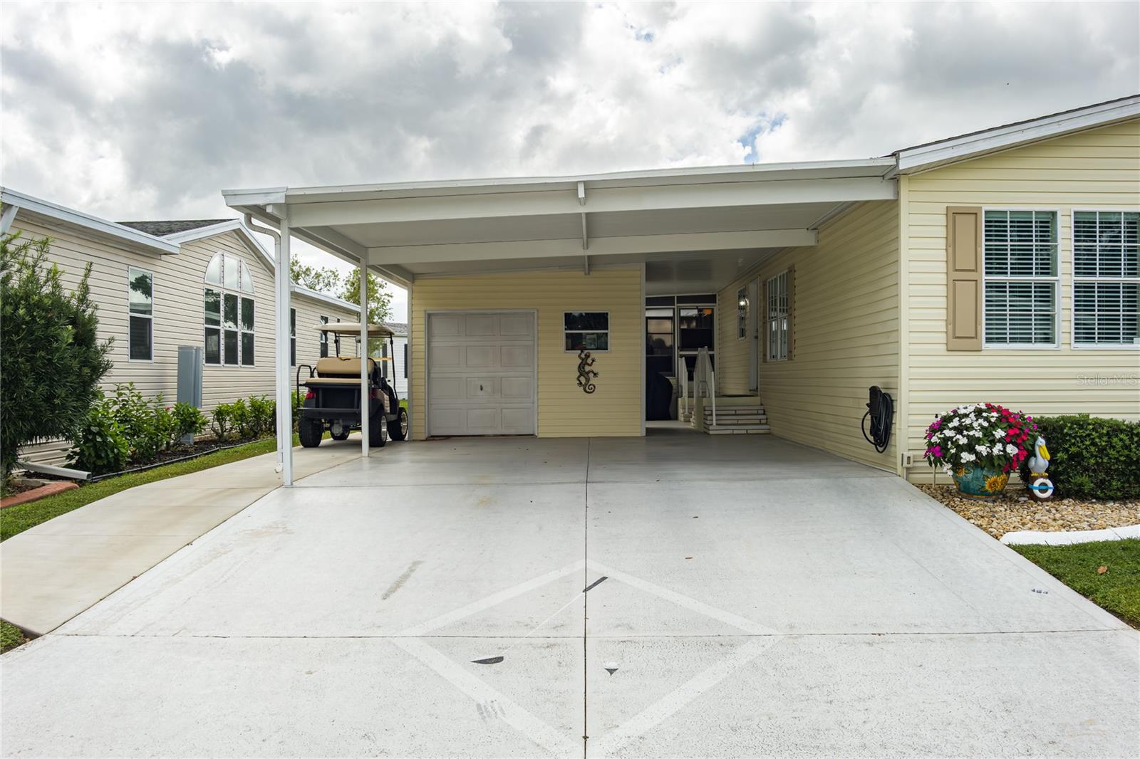 8523 COUNTESS AVENUE CIR, PALMETTO, FL, 34221