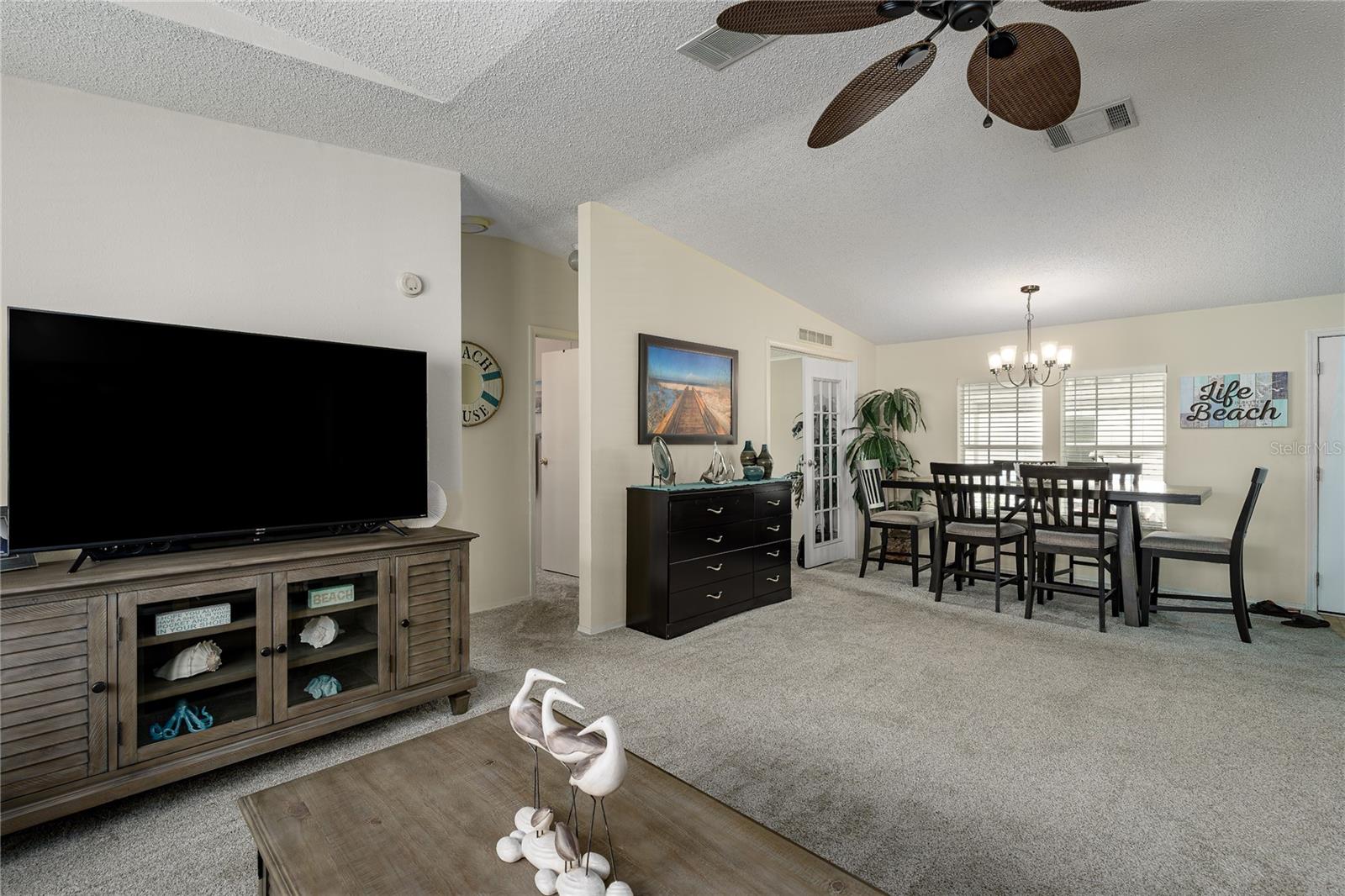 8523 COUNTESS AVENUE CIR, PALMETTO, FL, 34221