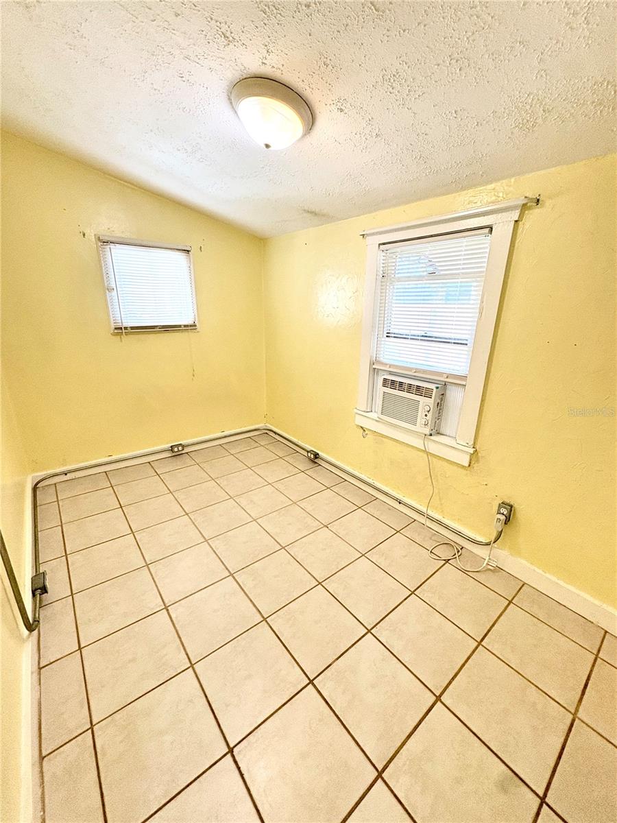 309 W COMANCHE AVE #A, TAMPA, FL, 33604