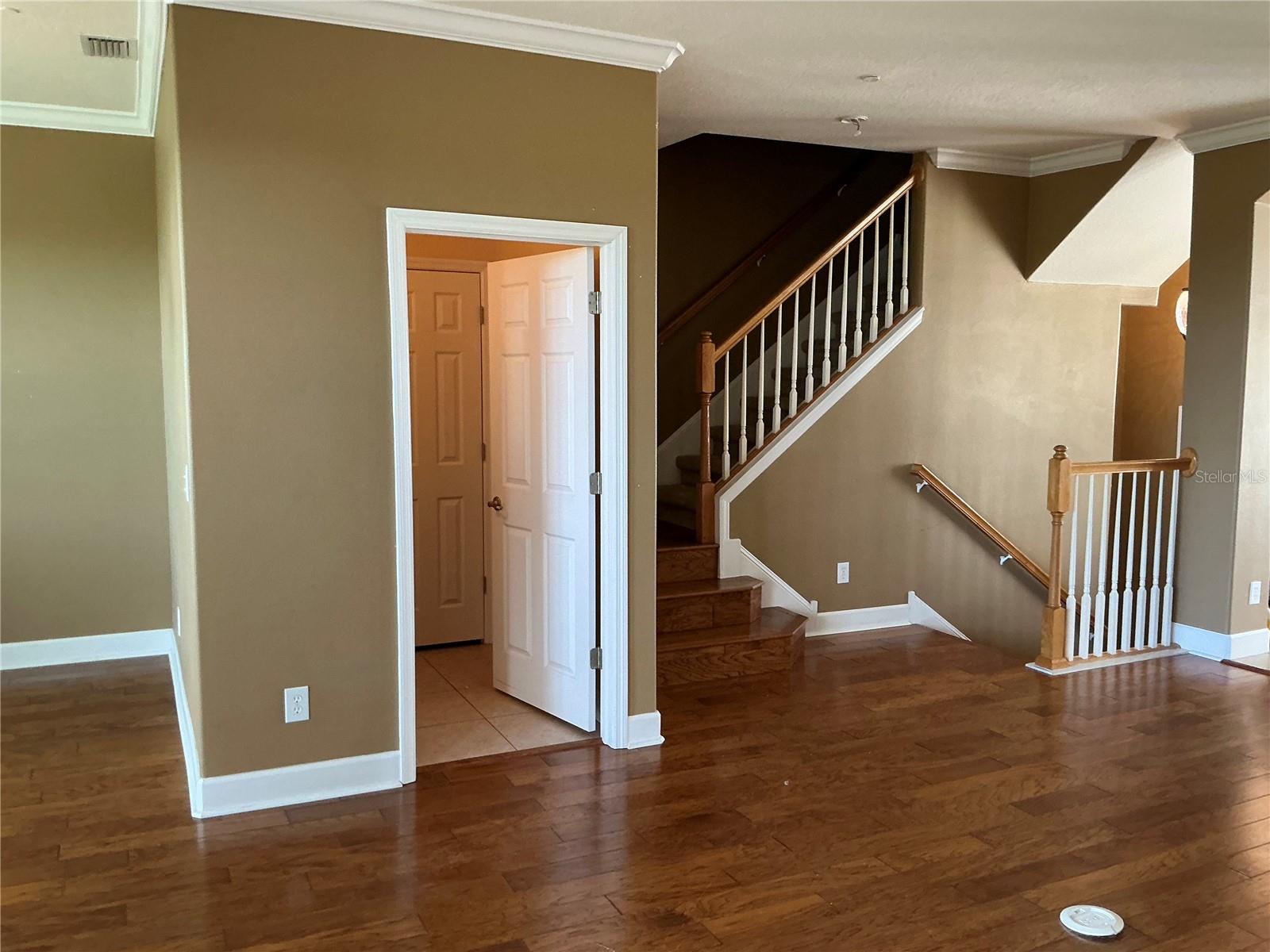 7059 ISLAMORADA CIR, SEMINOLE, FL, 33777