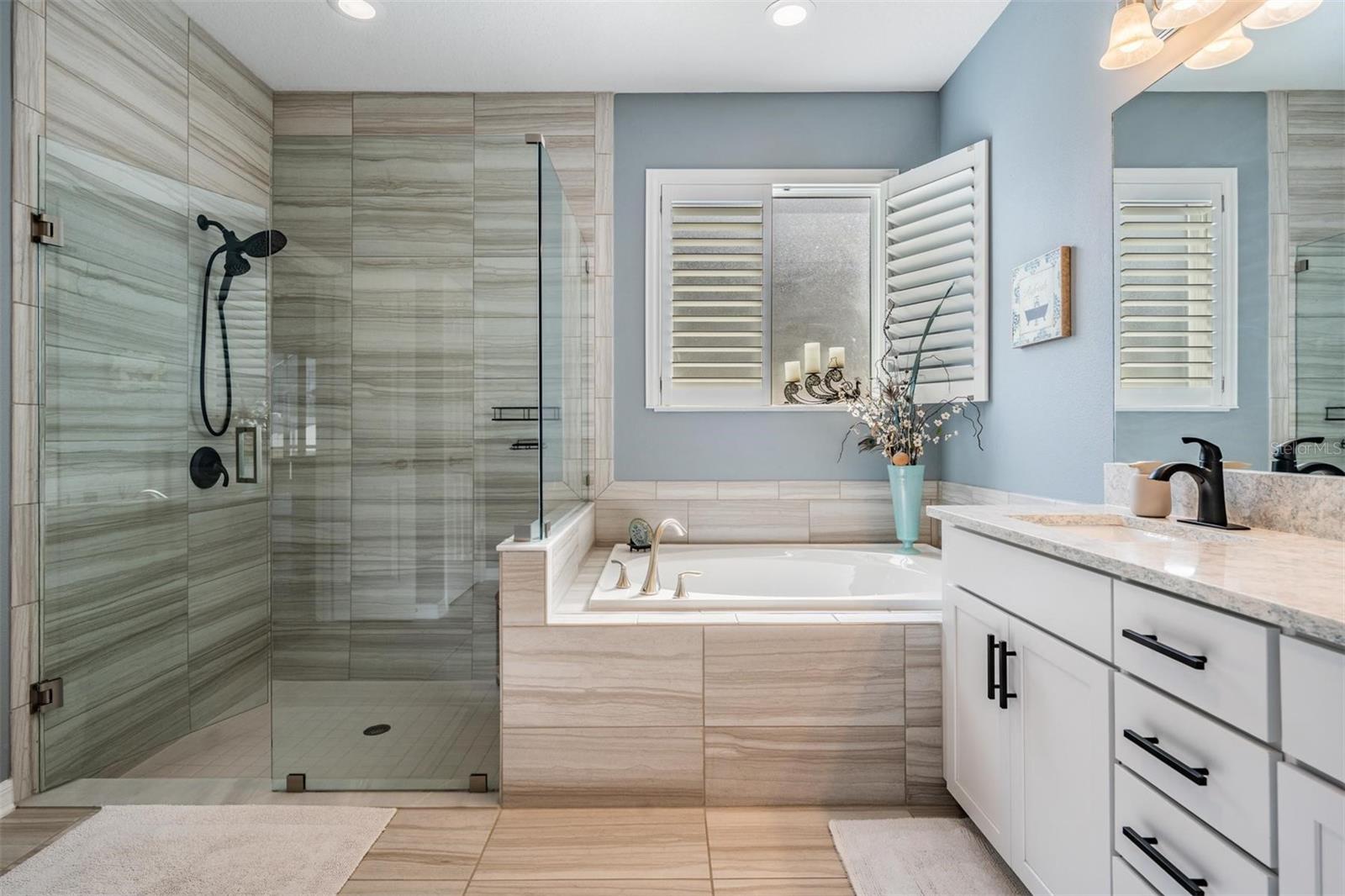 19296 LEONARD RD, LUTZ, FL, 33558