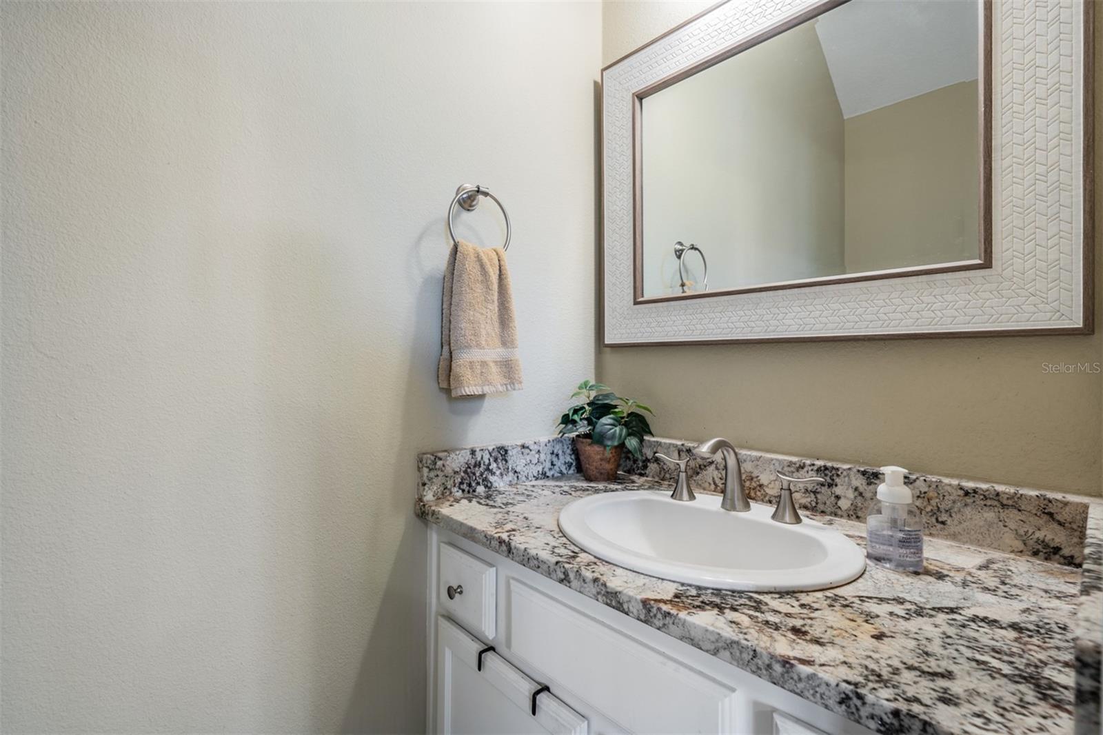 1640 NEBRASKA AVE, PALM HARBOR, FL, 34683