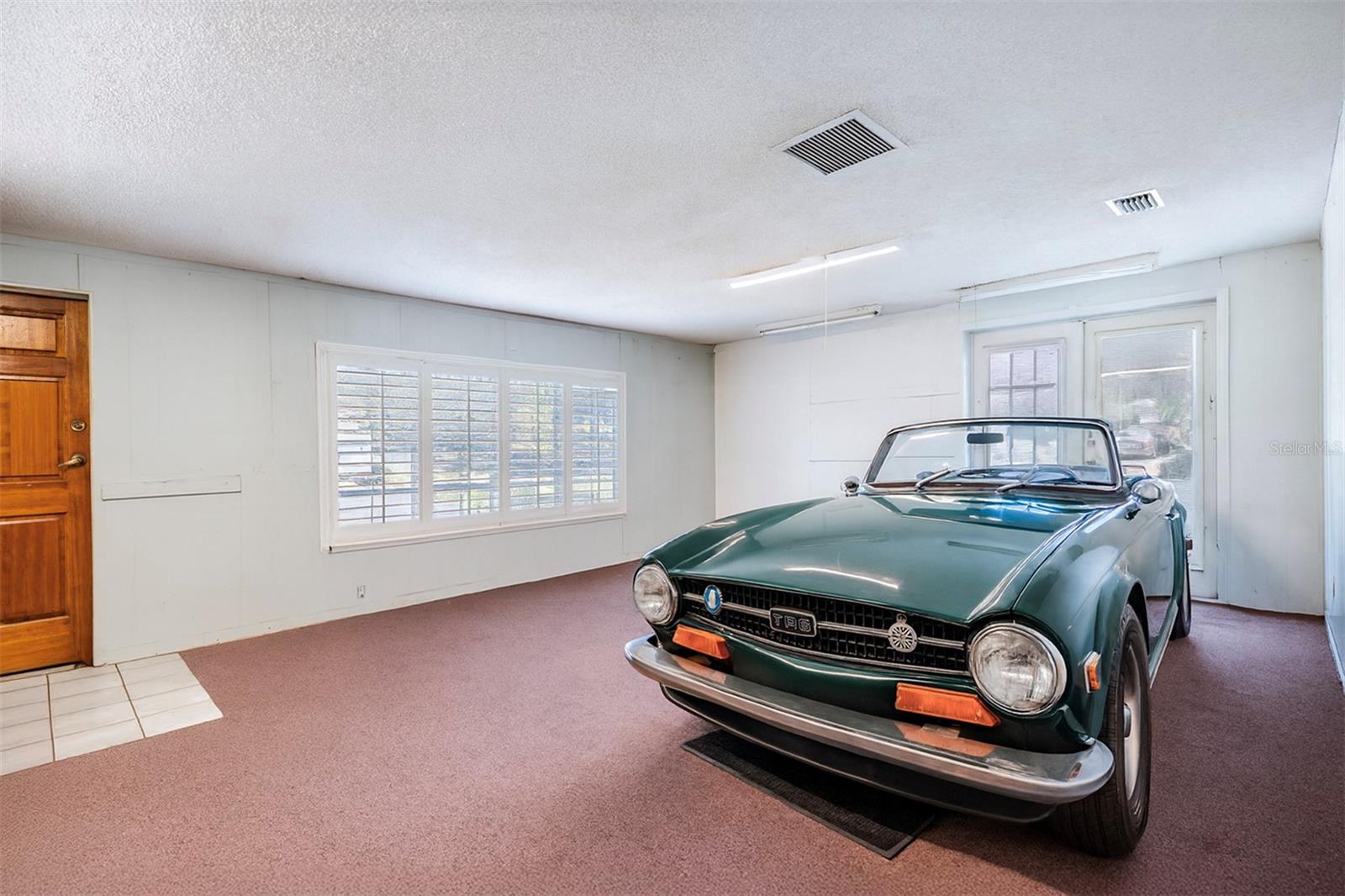 1640 NEBRASKA AVE, PALM HARBOR, FL, 34683