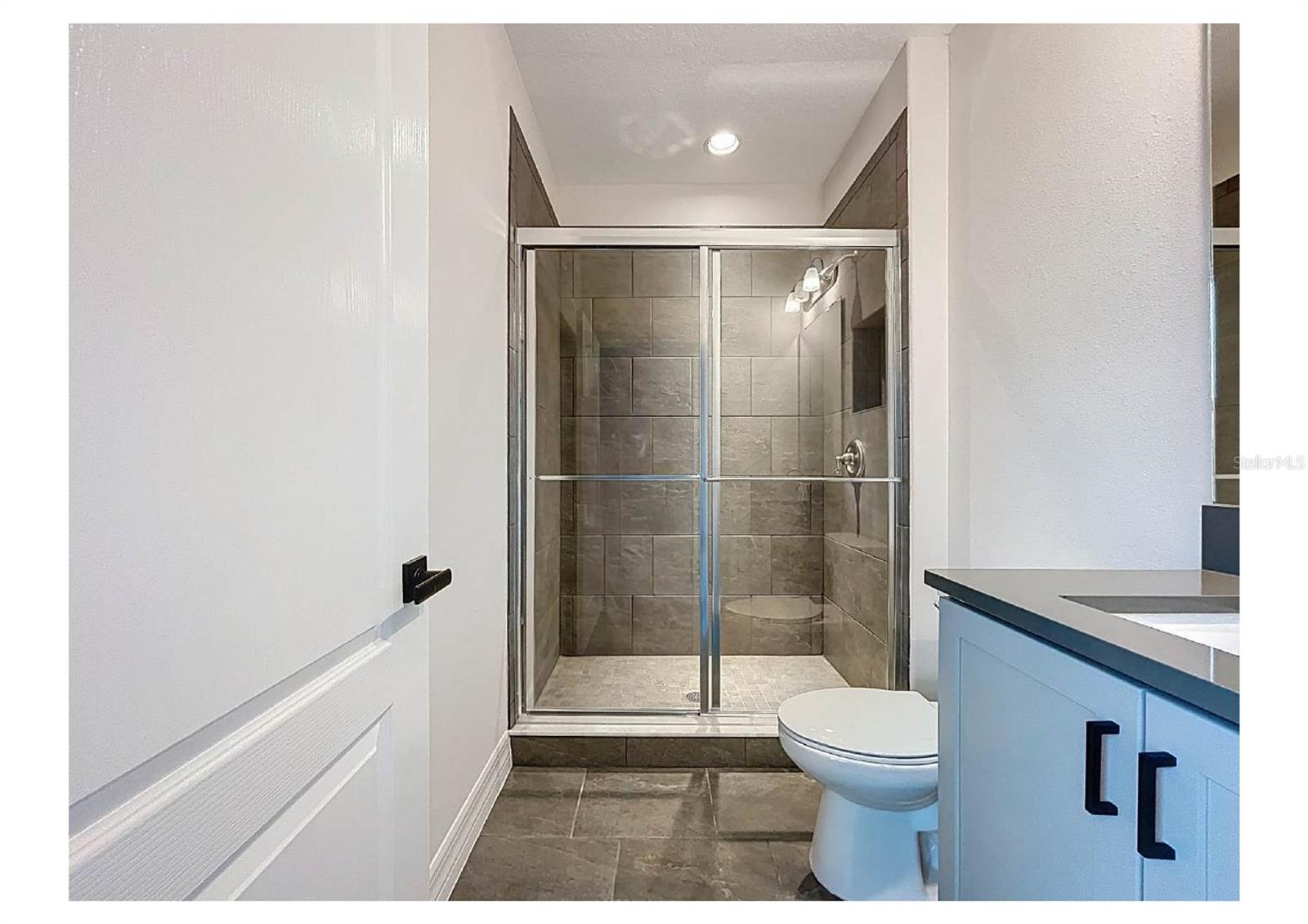 12021 JACKSON LANDING PL, TAMPA, FL, 33624