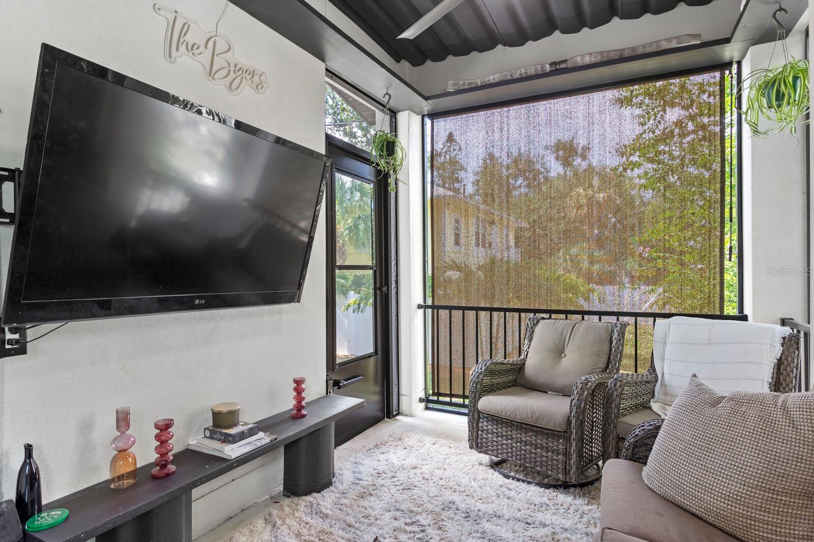 657 26TH AVE S, ST PETERSBURG, FL, 33705