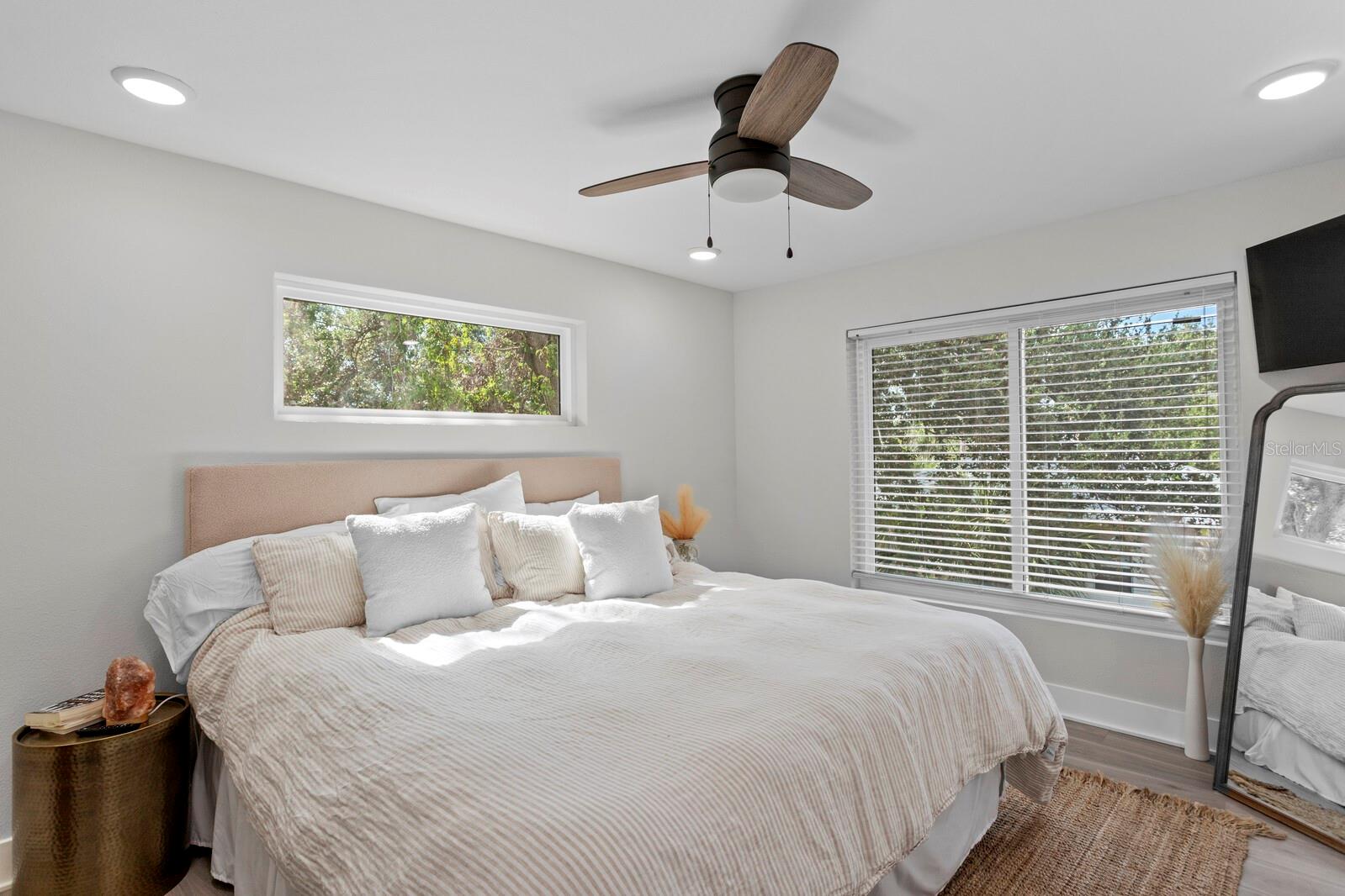 657 26TH AVE S, ST PETERSBURG, FL, 33705