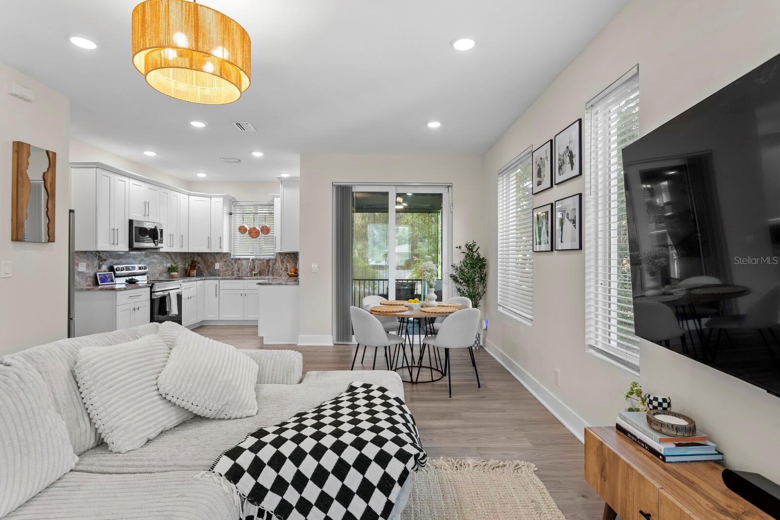 657 26TH AVE S, ST PETERSBURG, FL, 33705