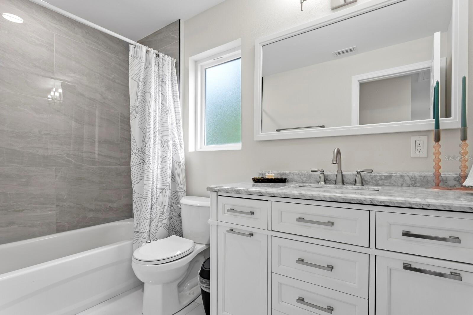 657 26TH AVE S, ST PETERSBURG, FL, 33705