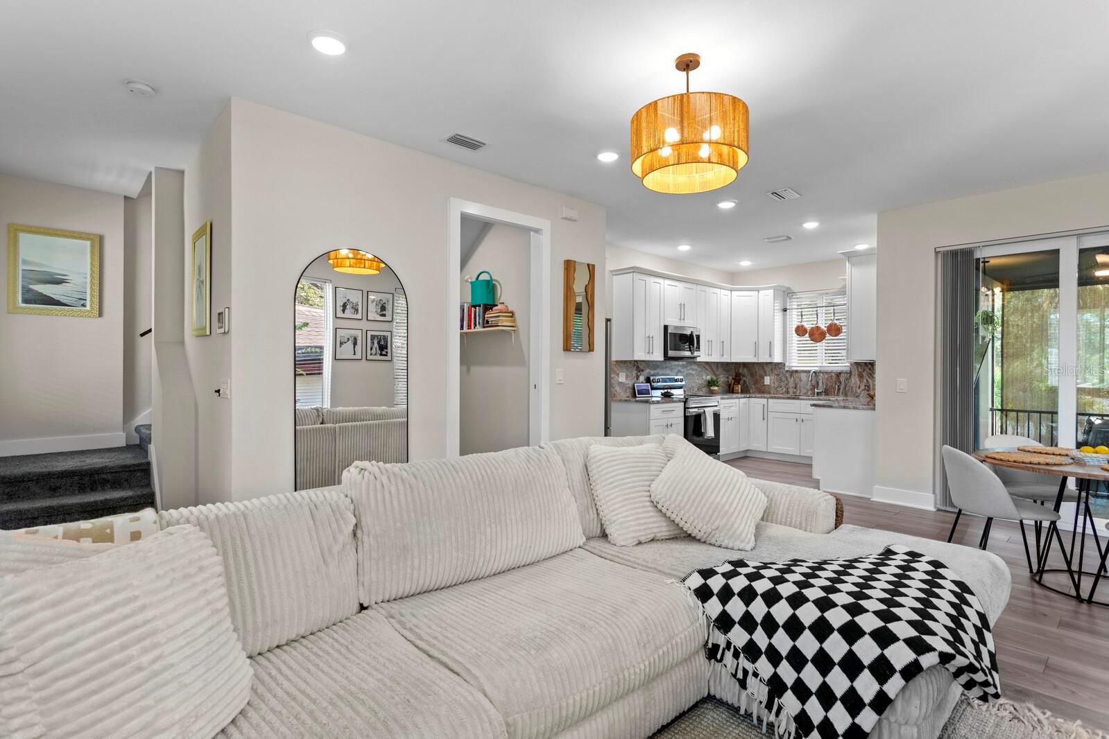 657 26TH AVE S, ST PETERSBURG, FL, 33705