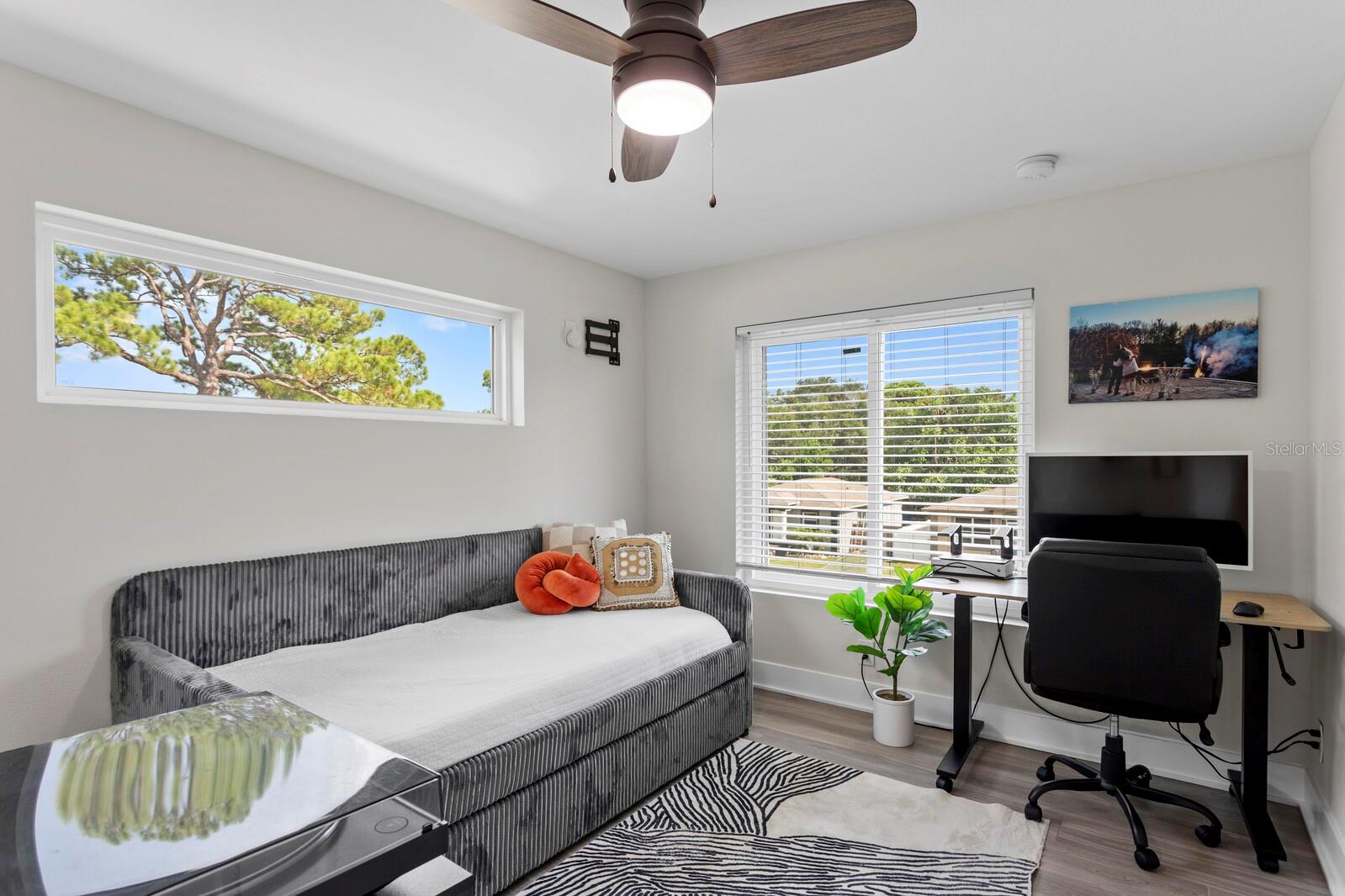 657 26TH AVE S, ST PETERSBURG, FL, 33705